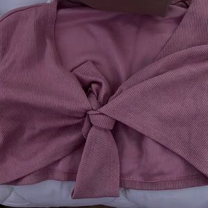 long sleeve cropped shirt